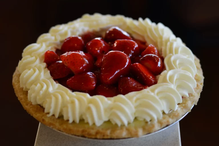 Pollys Strawberery Pie 1 768x513