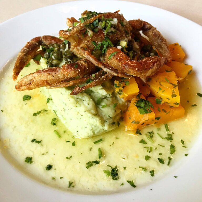 Walts soft shell crab 1 768x768