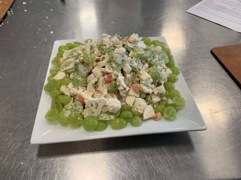 pke 12 cauliflower waldorf salad summer vibes class 1 768x576