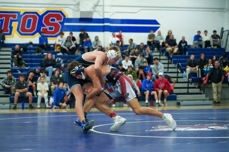 Senior Night Wrestling Los Al 2022 0056 1 768x512